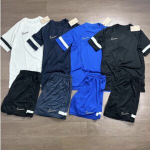 Kit 4 conjuntos NK Dri-Fit 2025
